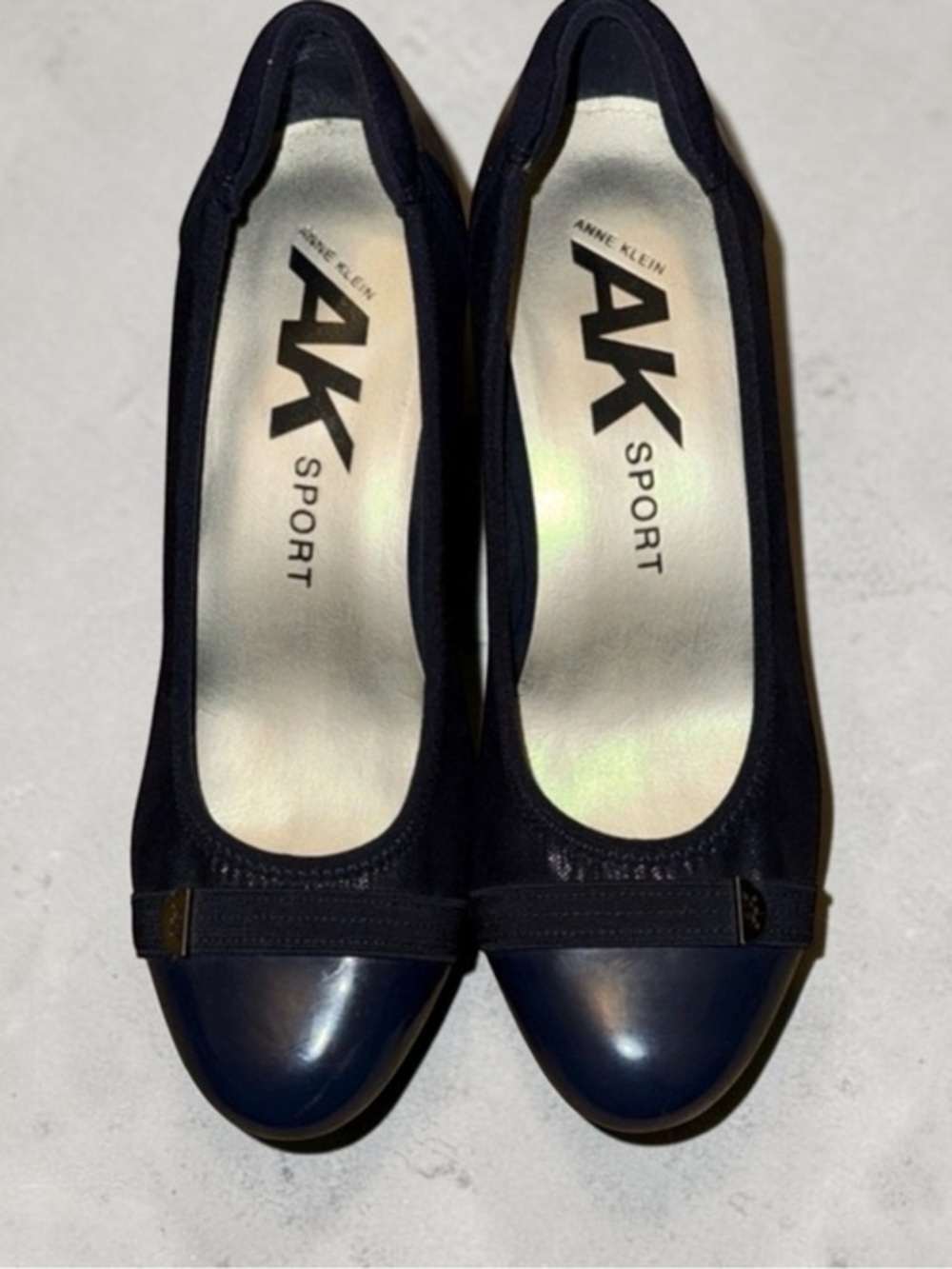 Anne Klein Women's Navy heels - size 7